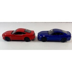 *BRAND NEW* Welly 1:24 2 Diecast Cars 2015 Ford Mustang GT 5.0 Red Blue No Mirro